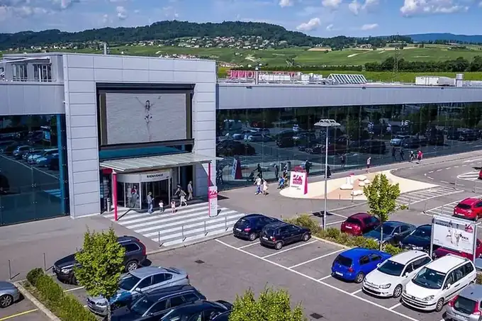Centre commercial — Aubonne
