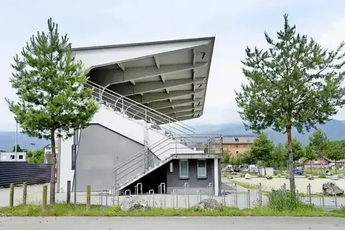 Tribune sportive — Yverdon-les-Bains